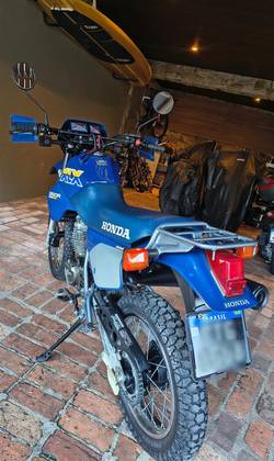 HONDA XLX 350R HONDA XLX 350R